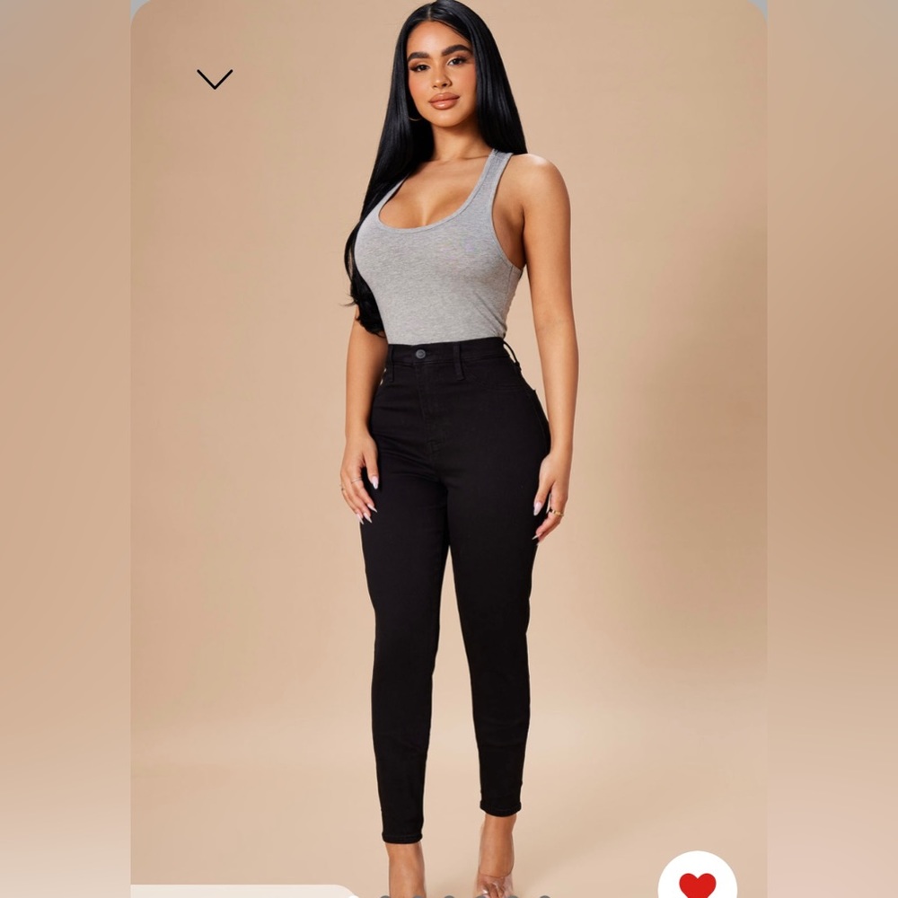 NWT! (SZ 14) Emma Súper High Rise Skinny Jeans